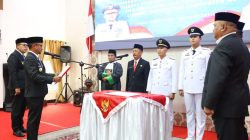 Foto: Momen pelantikan sejumlah pejabat Eselon II dan III di lingkup Pemda Bone. (Dok. Jus)