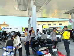Polisi Perketat Pengamanan di SPBU Rangas Antisipasi Antrean BBM