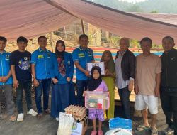 KNPI Sinjai Salurkan Bantuan Korban Kebakaran Desa Puncak