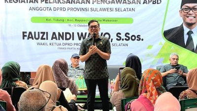Foto: Fauzi Andi Wawo saat menyampaikan sambutan pada kegiatan pengawasan APBD di Kelurahan Tidung, Kecamatan Rappocini, Makassar, Minggu, 11 Oktober 2026. (Kambel)