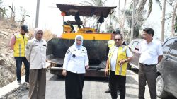 Bupati Sinjai Tinjau Rehabilitasi Jalan Lita–Manimpahoi