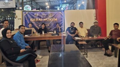 Ket: Gerai Hukum gratis di Cafe 212 berada kawasan Alun-Alun Sinjai Bersatu, Jl Tondong, Kelurahan Biringere, Kecamatan Sinjai Utara.