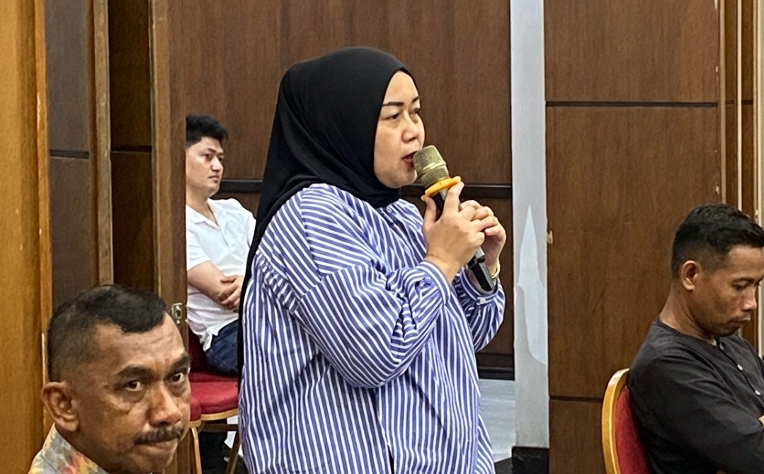 Kepala Desa Raja, Andi Kasmawati