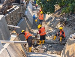 Bumi Karsa Rehabilitasi Jaringan Irigasi Bone, Soppeng, Wajo, Dorong Manfaat bagi Petani